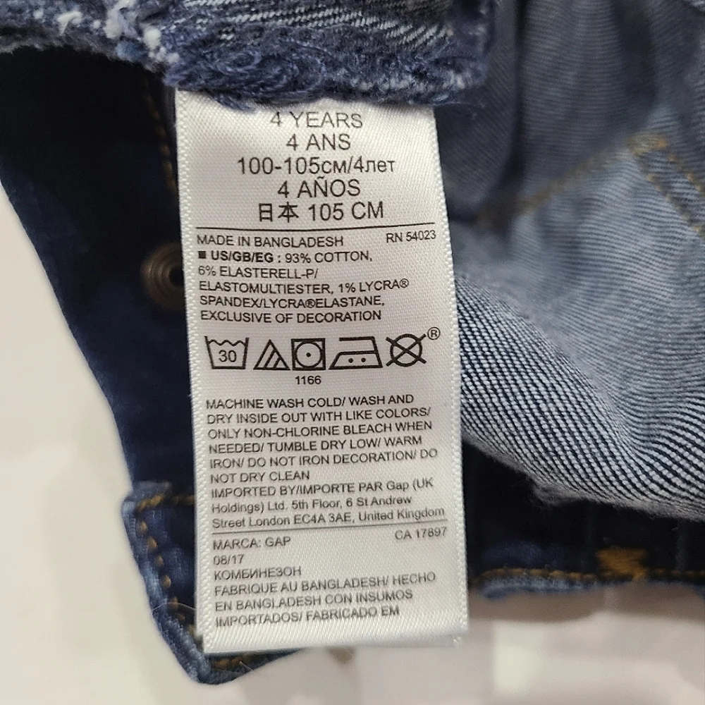 GAP Toddler Denim Overalls with Fleece Penguin Patch & Adjustable Straps 4yr - Picture 11 of 16